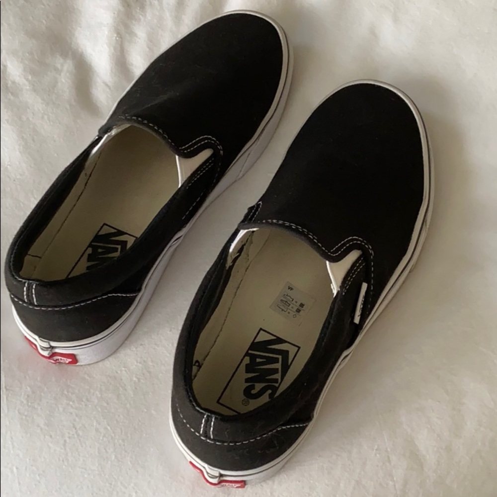 Black slip on vans